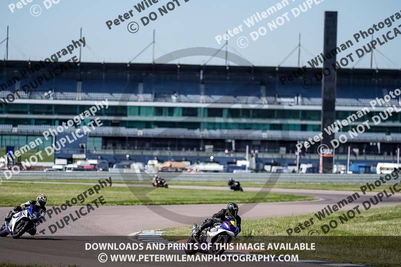 Rockingham no limits trackday;enduro digital images;event digital images;eventdigitalimages;no limits trackdays;peter wileman photography;racing digital images;rockingham raceway northamptonshire;rockingham trackday photographs;trackday digital images;trackday photos